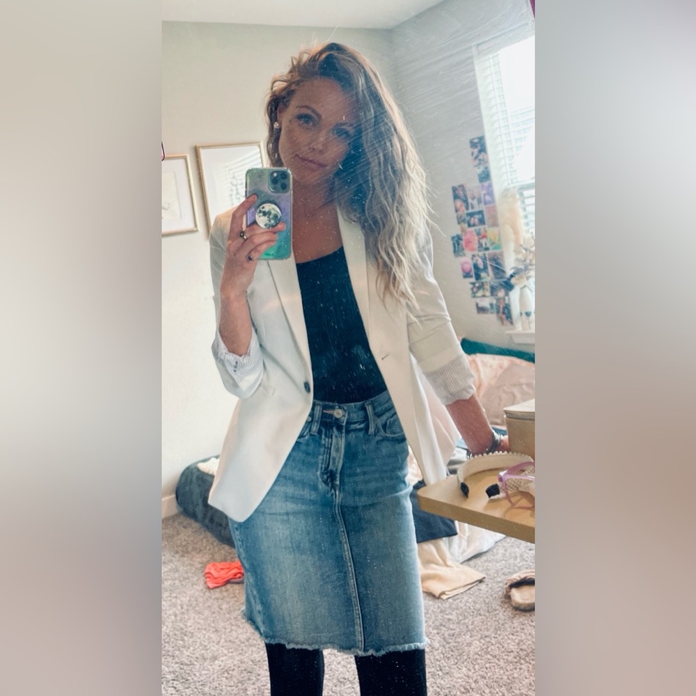 Banana Republic - Long and Lean Blazer in White